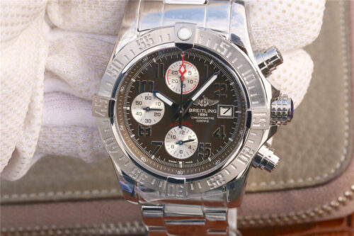 Breitling Avenger II A1338111/F564/170A GF Factory Bituminous Coal Color Dial Replica Watch