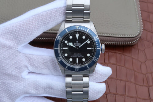 Tudor Heritage Black Bay M79230b-0002 ZF Factory Black Dial Replica Watch