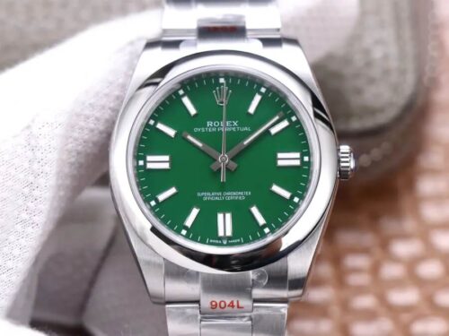 Rolex Oyster Perpetual M124300-0005 41MM EW Factory Green Dial Replica Watch