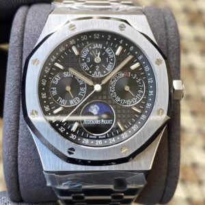 Audemars Piguet Royal Oak 26574 APS Factory Black Dial Replica Watch