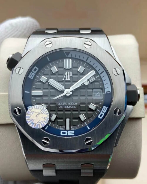 Audemars Piguet Royal Oak Offshore 15720ST.OO.A009CA.01 ZF Factory Rubber Strap Replica Watch