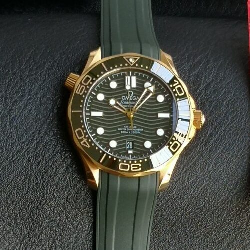 Omega Seamaster 210.62.42.20.10.001 VS Factory Rubber Strap Replica Watch - Best Quality Replica Watches UK Swiss Watch Brands 1:1 Replica Fake Watch
